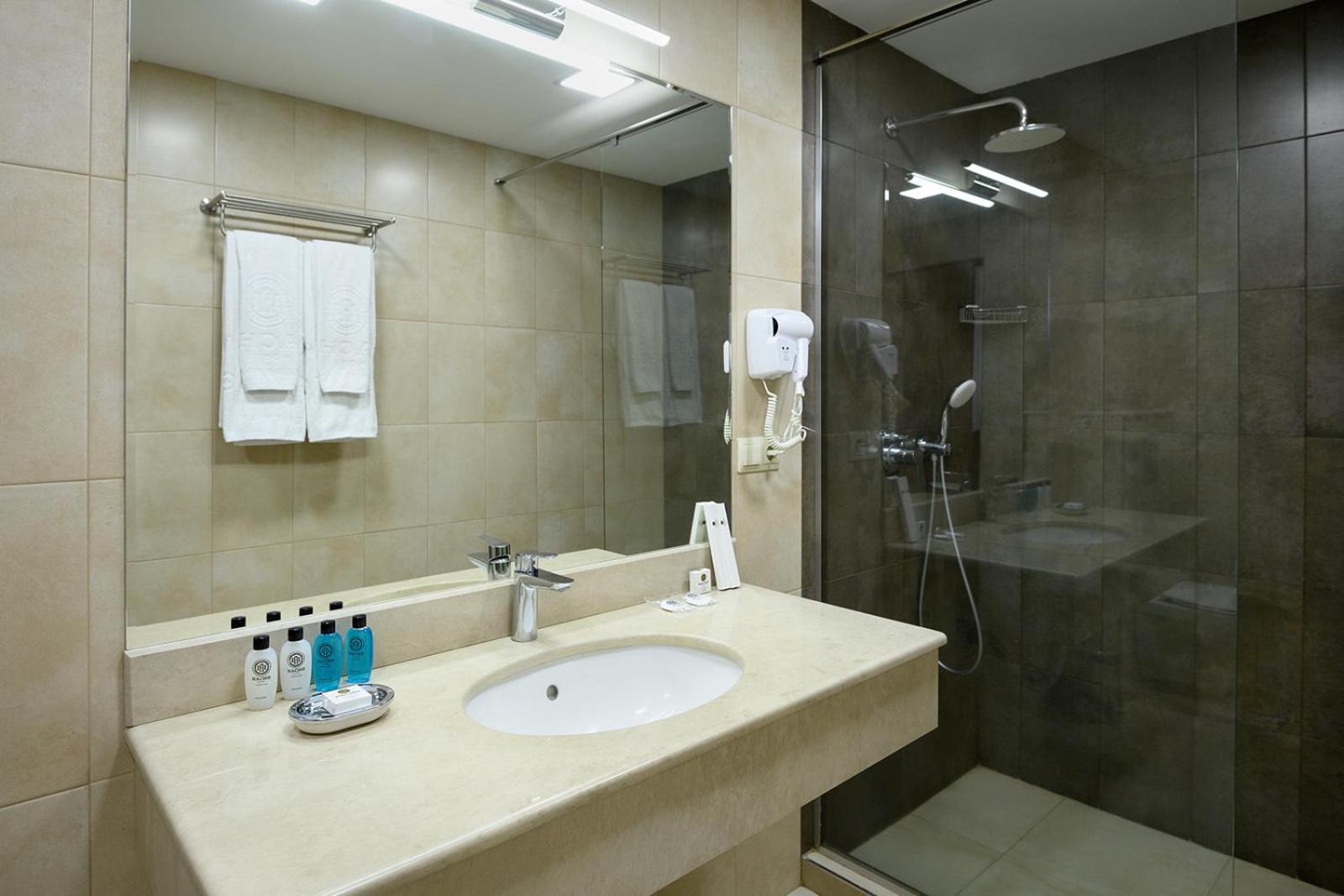 Nacho Hotel 4*